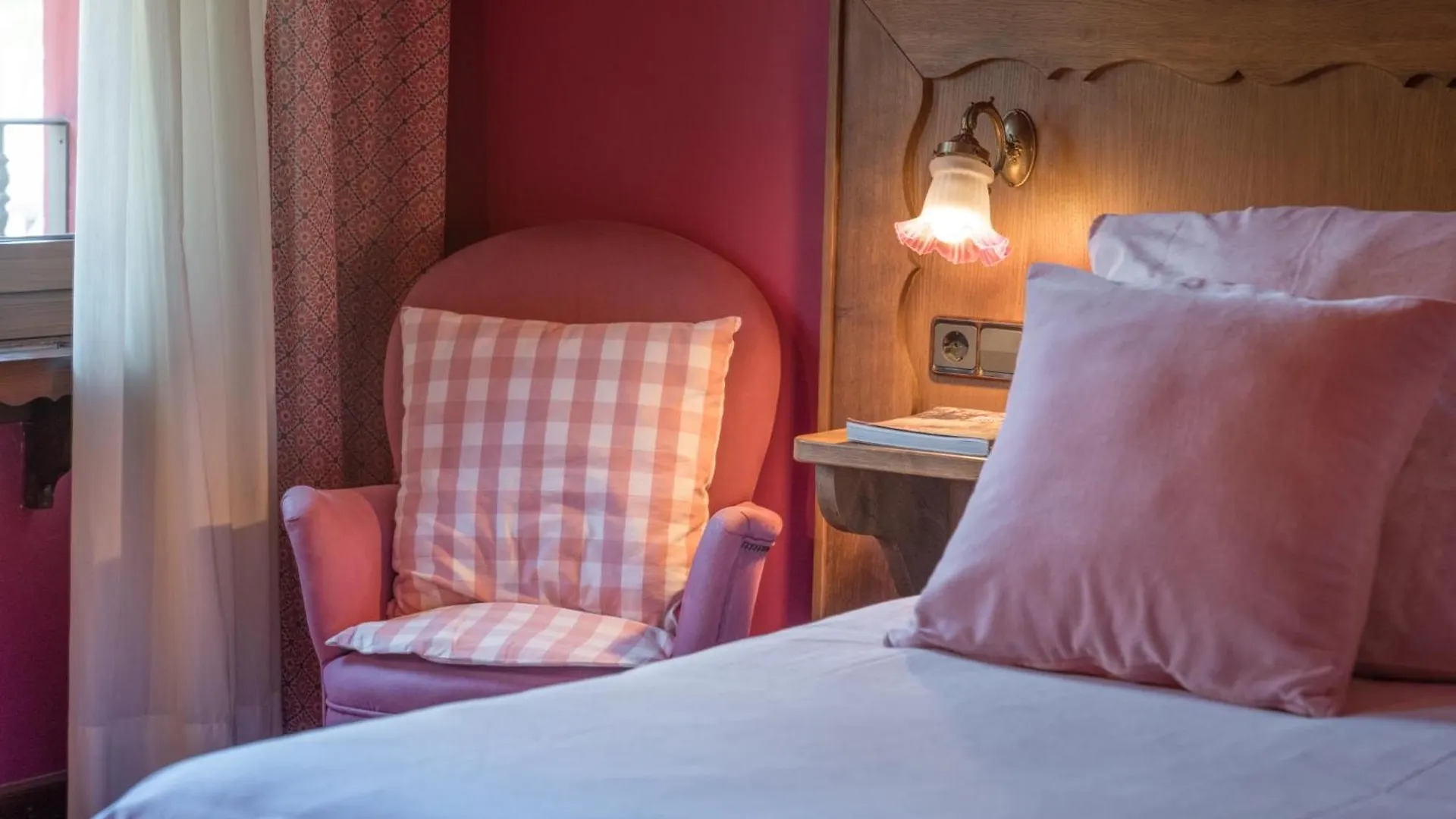 Hotel Aran La Abuela Vielha 3*,  Spain
